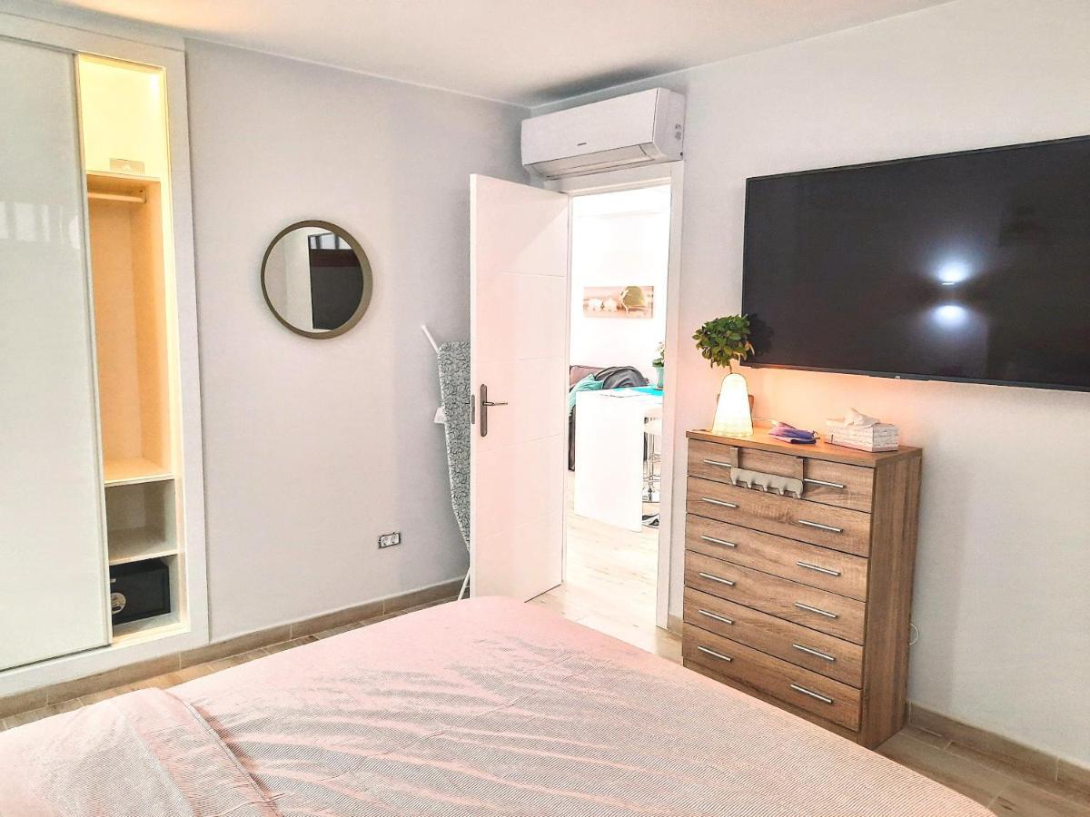 Modern Apartment In Costa Adeje With Shared Pool Playa Feñabe Bagian luar foto
