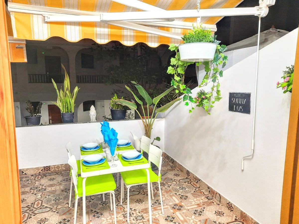 Modern Apartment In Costa Adeje With Shared Pool Playa Feñabe Bagian luar foto